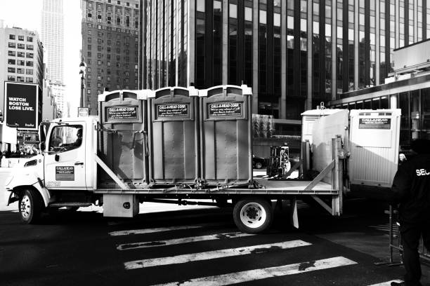 Best High-end porta potty rental  in Graysville, AL